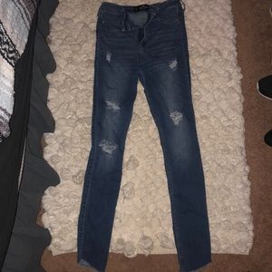 Hollister Jeans Ultra High Rise